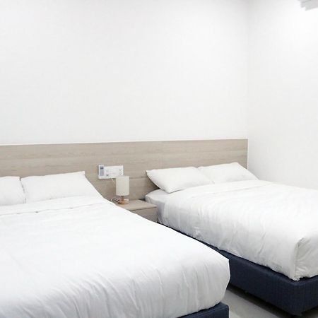 Lucky Hotel Mini Тамкі Екстер'єр фото